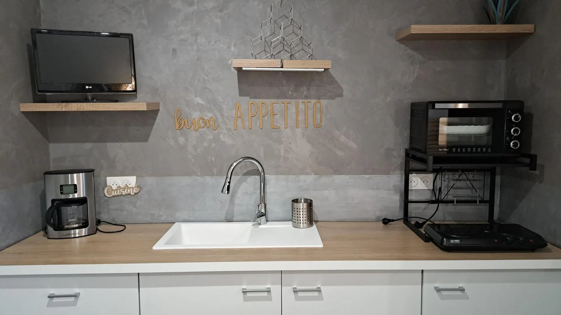 Le Chemin Des Berands Chambres D'Hotes Renaison Couette-café